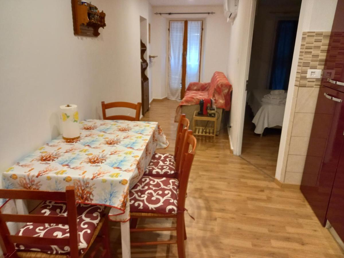 Controvento Al Mare Apartment ริโอมัจโจเร ภายนอก รูปภาพ