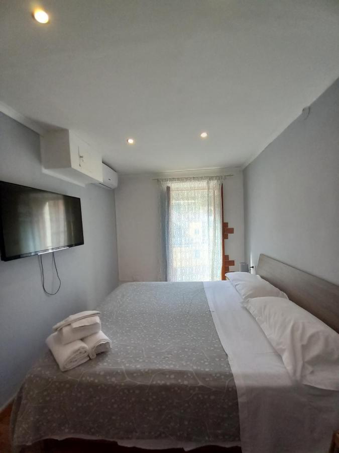 Controvento Al Mare Apartment ริโอมัจโจเร ภายนอก รูปภาพ